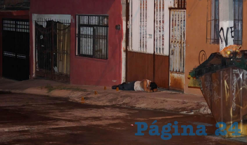Sobre la calle Jos&eacute; Mar&iacute;a Robles recibi&oacute; entre cinco y seis balazos Francisco Javier de Alba Torres