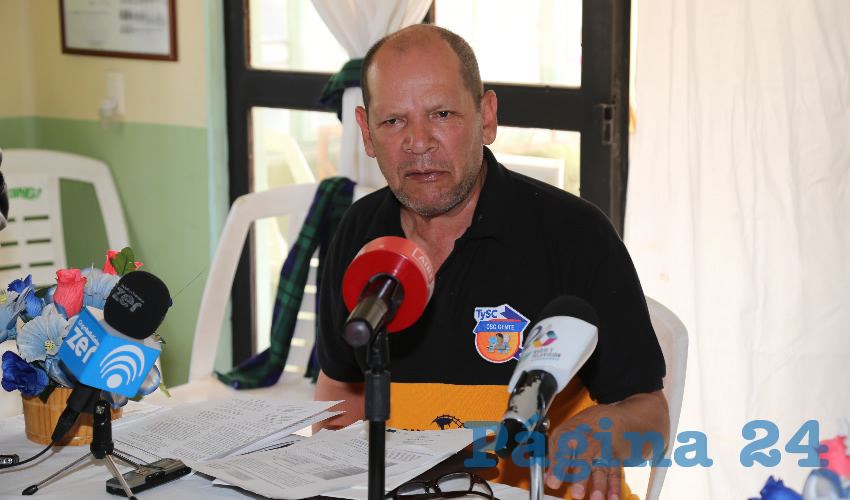Xicoténcatl Cardona Campos, presidente de la Asociación de Migrantes (Foto: Eddylberto Luévano Santillán)