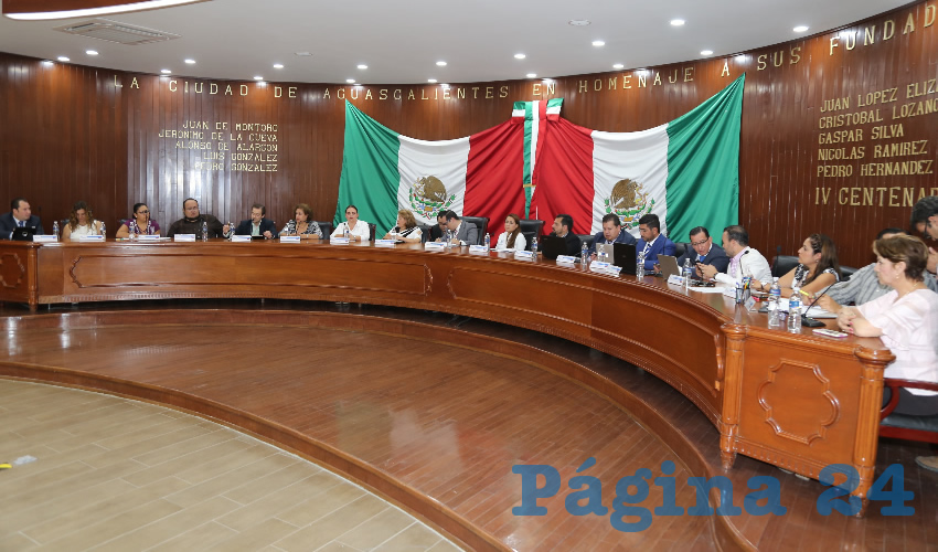 Sesi&oacute;n de Cabildo (Foto: Eddylberto Lu&eacute;vano Santill&aacute;n)