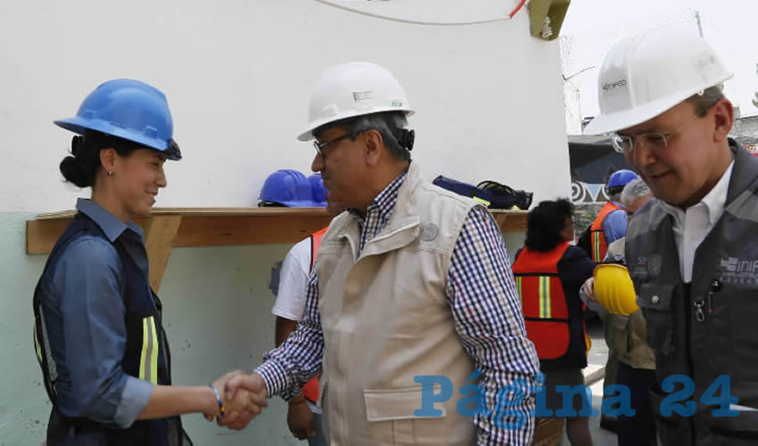 El secretario de Educación Pública, Otto Granados Roldán, instruyó acelerar los trabajos de reconstrucción