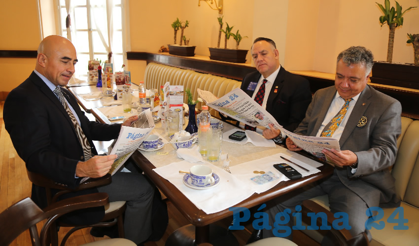 En Sanborns Francia estuvieron Juan Ernesto Ben&iacute;tez, Miguel &Aacute;ngel Borja Tovar y P&iacute;o Arturo Barahona L&oacute;pez, gobernadores de Club Rotary Internacional