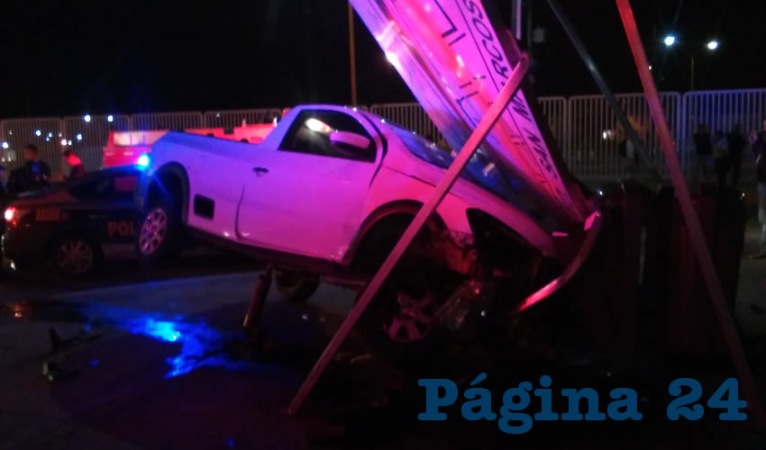 El accidente ocurri&oacute; en el cruce de avenida Aguascalientes y bulevar San Marcos 