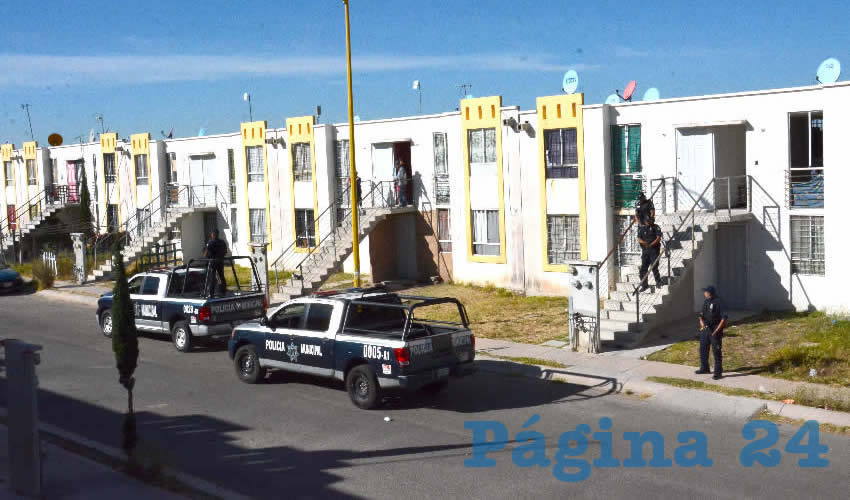 Los grupos de Operaciones Especiales y Fuerza de Reacción de la Policía Municipal de Aguascalientes realizan recorridos a pie en colonias y fraccionamientos