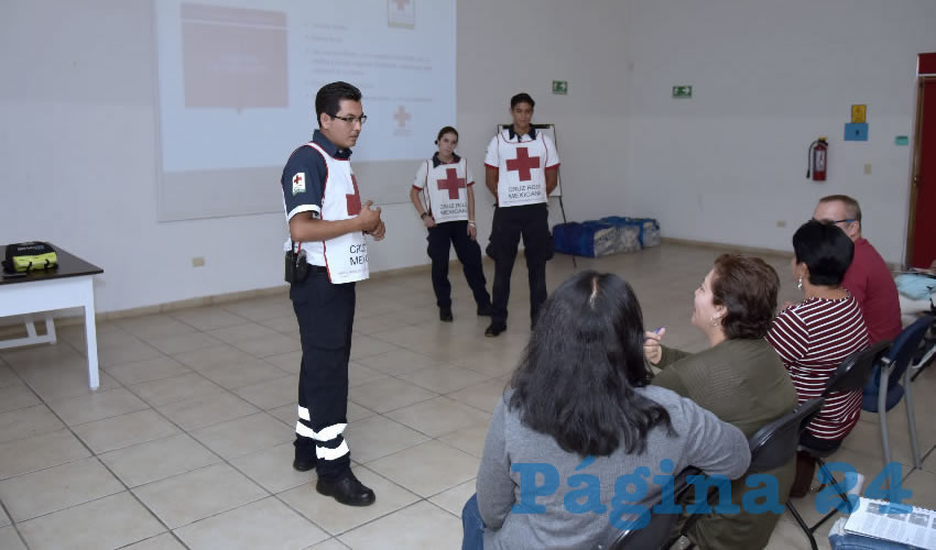 Esta capacitación forma parte de las actividades de actualización y profesionalización que promueve el DIF Estatal
