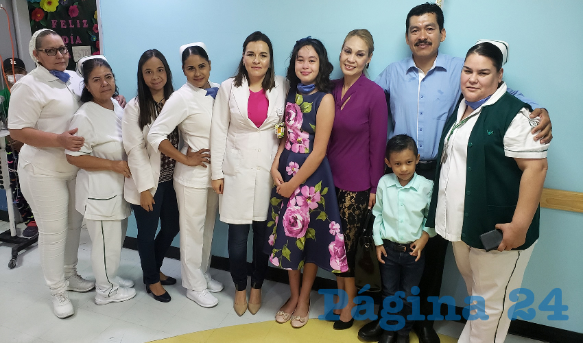 Luego de tres años de terapias, que implicaron el tratamiento con diversos medicamentos intravenosos, intramusculares y orales, el 17 de mayo Celia tocó la “campana de la vida”