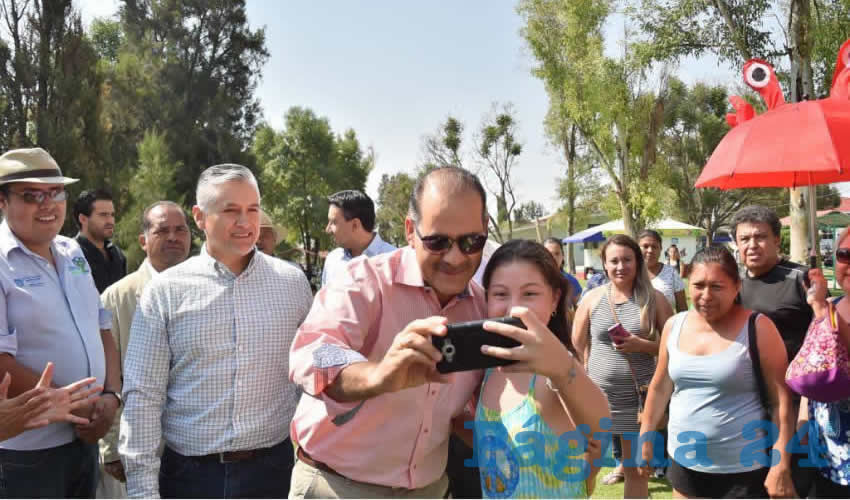 El gobernador Mart&iacute;n Orozco Sandoval, convivi&oacute; con ni&ntilde;os y j&oacute;venes de las diferentes colonias y municipios del Estado