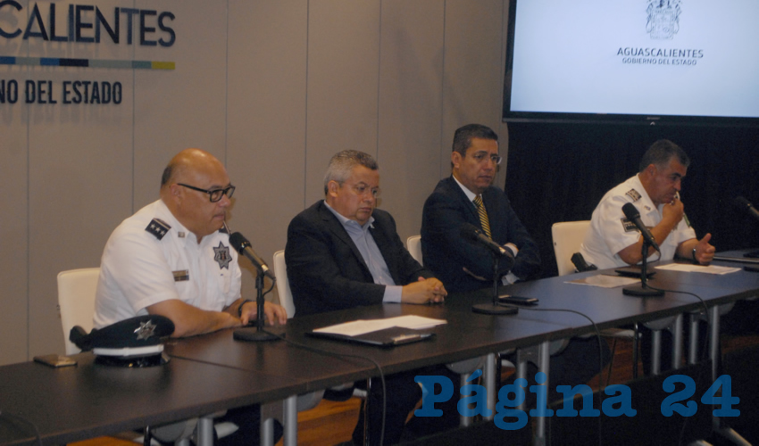 Conferencia de prensa del encargado de despacho de la Secretar&iacute;a de Seguridad P&uacute;blica del Estado, Juan Muro D&iacute;az; del secretario general de Gobierno, Enrique Mor&aacute;n Faz; el fiscal general del estado, Jes&uacute;s Figueroa Ortega y el secretario de Seguridad P&uacute;blica del Municipio de Aguascalientes, Antonio Mart&iacute;nez Romo