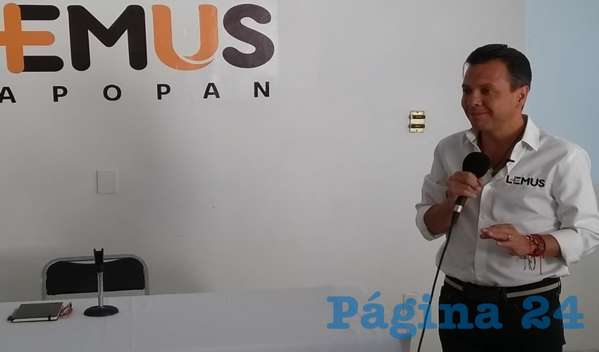 Aunque hay una orden de cateo girada para que agentes vayan a las farmacias de lpejal y se den cuenta de lo que está ocurriendo con los medicamentos a sobreprecio, en la fiscalía no han querido mover un dedo, “porque sabe el puerquero que se va a encontrar ahí dentro”, criticó Pablo Lemus, alcalde con licencia y aspirante a presidente municipal por MC/Foto: Francisco Andalón López 