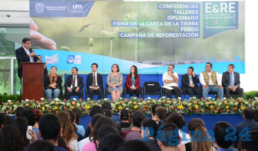 El rector inaugur&oacute; formalmente las actividades del mes del Medio Ambiente y Energ&iacute;as Renovables 2018