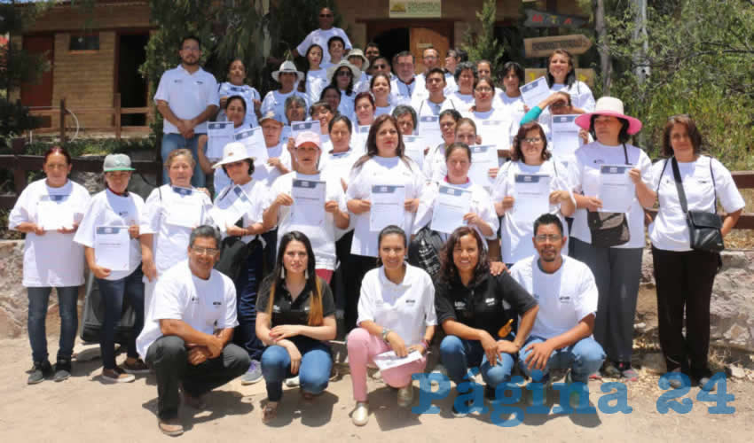 Los alfabetizadores voluntarios ya que son los gu&iacute;as, facilitadores y orientadores de las personas que no conocen la lecto-escritura