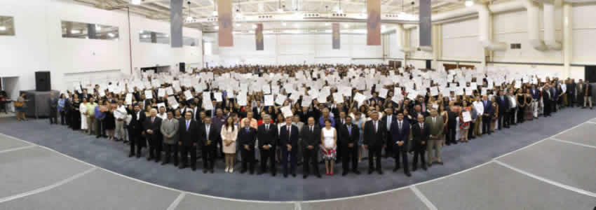 Entrega de títulos a mil 285 egresados de la Universidad Autónoma de Aguascalientes