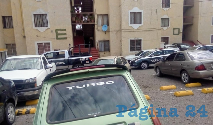 En el departamento 8 del edificio A, en el fraccionamiento Villas del Acueducto, se quit&oacute; la vida Mario Alberto Aguilar Tavares