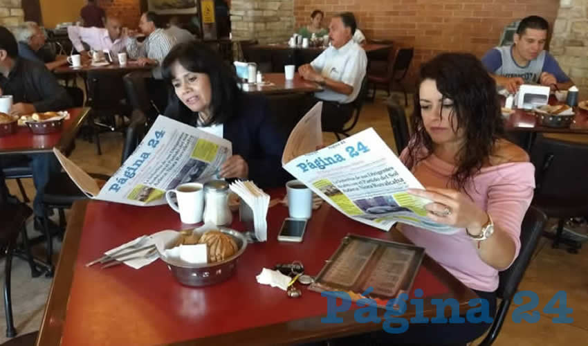 Lucía Olvera y Claudia Elena Parada desayunaron en el restaurante Las Antorchas
