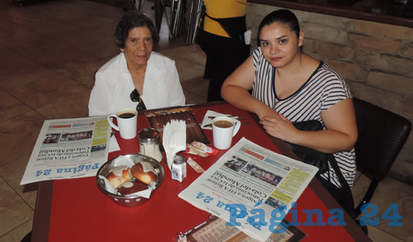 En el restaurante Las Antorchas tomaron su primer alimento del día Dolores Plascencia e Isela Zermeño