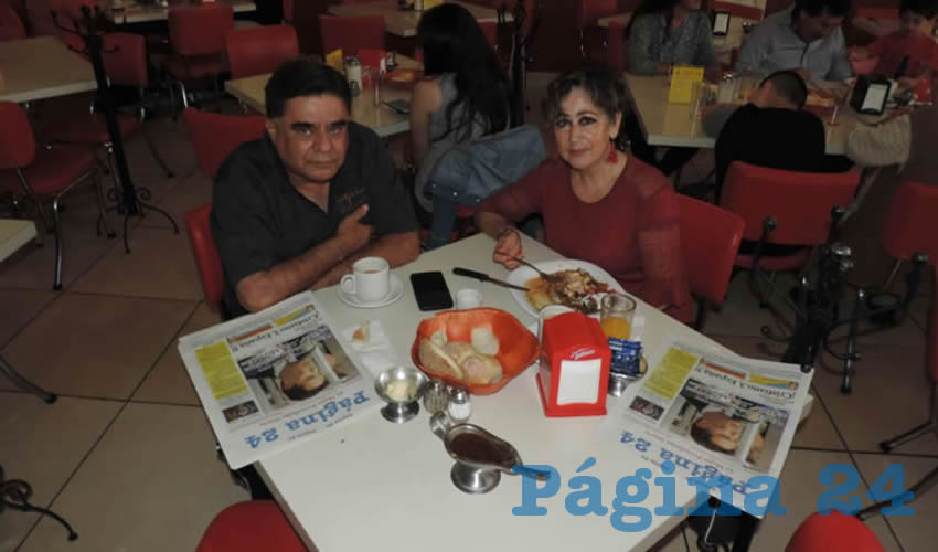 En el restaurante Mitla almorzaron Ricardo García Ambriz y María Teresa Cuevas