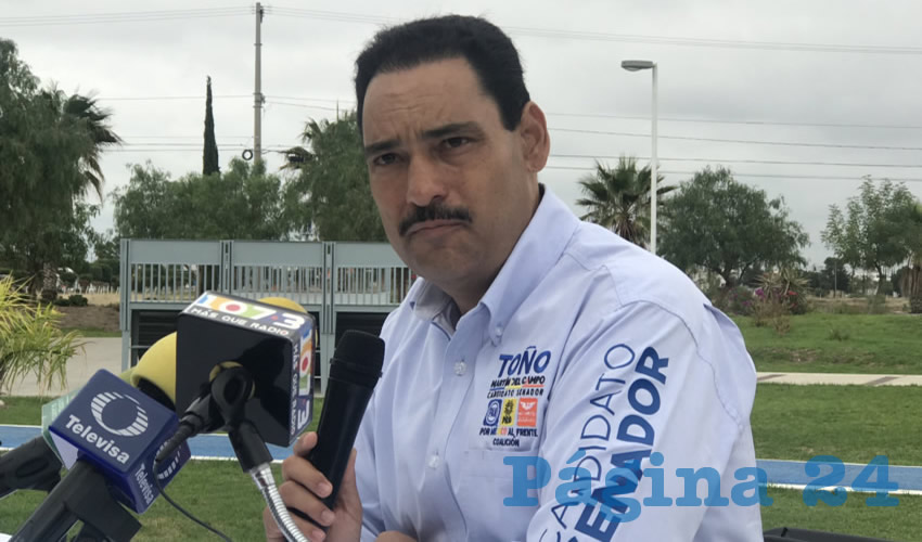 Juan Antonio Mart&iacute;n del Campo, candidato de Por M&eacute;xico al Frente al Senado de la Rep&uacute;blica, anda medio apachurrado