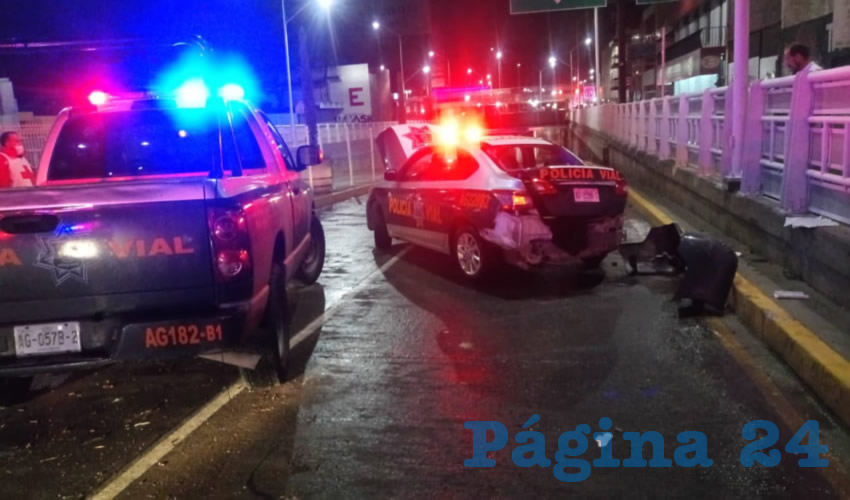 El ebrio Erick Adrián y/o Erick Raúl Rojas Salinas, colisionó contra la unidad oficial en la entrada del paso a desnivel de avenida Adolfo López Mateos