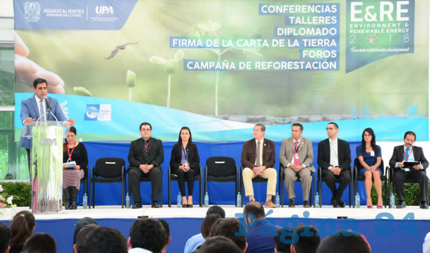 Participaron cerca de 800 miembros de la comunidad universitaria