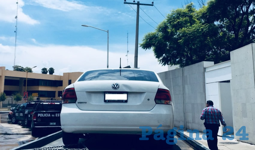 Los pillos intentaron escapar en este autom&oacute;vil Volkswagen Vento
