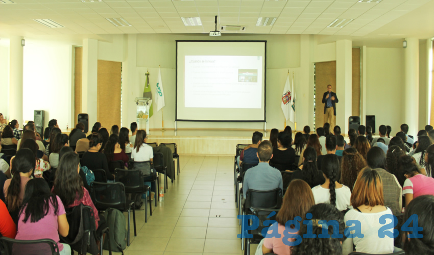 M&aacute;s de 200 alumnos pudieron ampliar su preparaci&oacute;n fuera del aula
