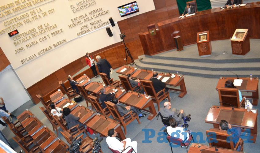 Entre los diputados que regresaron al trabajo legislativo, se encuentra Arturo López de Lara Díaz, quien fue candidato por el Partido Acción Nacional (PAN) a la alcaldía de Zacatecas, quedando en segundo lugar en la elección. (Foto: Merari Martínez Castro)