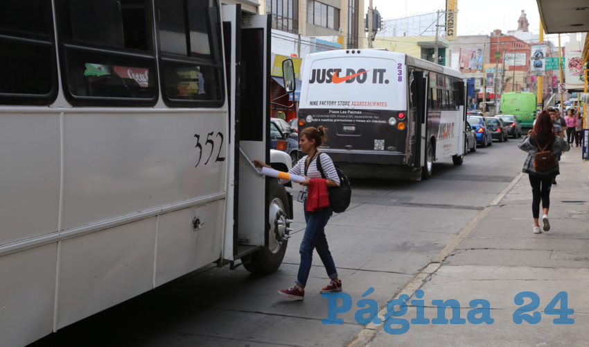 Transporte p&uacute;blico