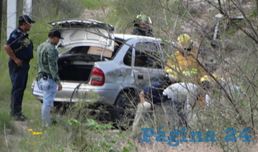 En la carretera federal 25, murió aplastado un sujeto hasta el momento desconocido