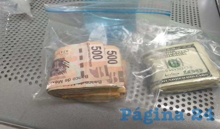 El joven se llev&oacute; m&aacute;s de 15 mil pesos y tres mil 400 d&oacute;lares 