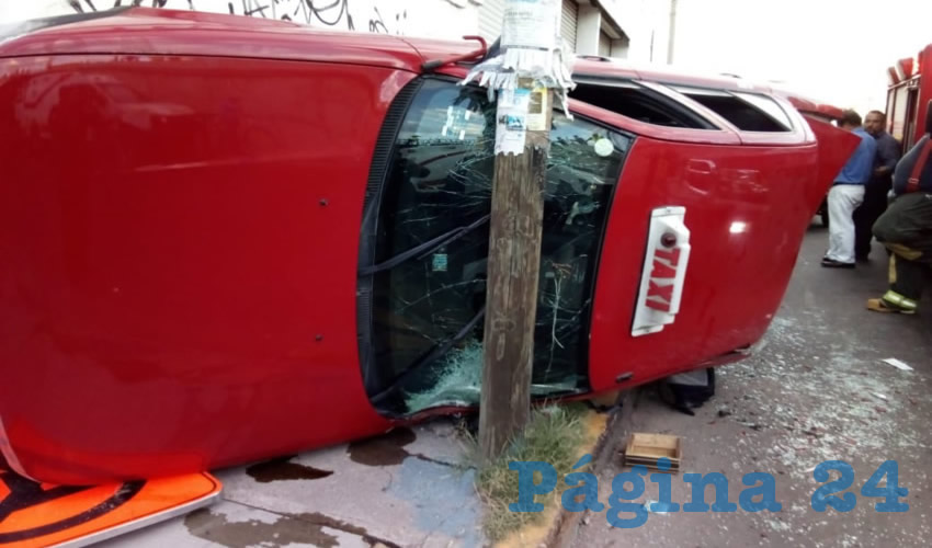 El aparatoso accidente ocurrió sobre avenida Siglo XXI, en el fraccionamiento Solidaridad I