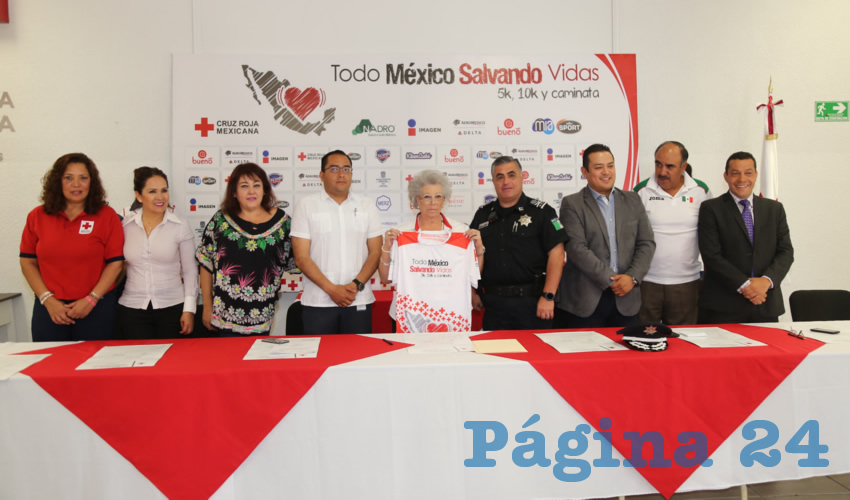 Rueda de prensa de la Cruz Roja (Foto: Eddylberto Lu&eacute;vano Santill&aacute;n)