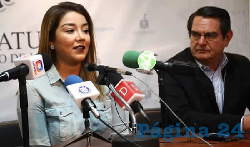 En menos de 15 días Victoria Anahí Olguín Rojas cambió de opinión y se fue a las filas de Morena/Foto: Cortesía