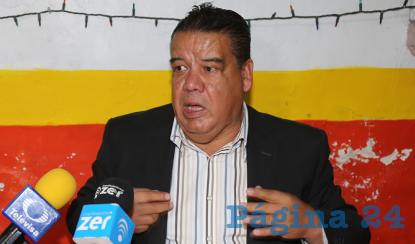 Francisco Javier Flores Flores, l&iacute;der de la agrupaci&oacute;n Cimientos del Magisterio