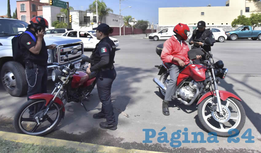 En lo que va de la semana se han realizado 800 revisiones a autom&oacute;viles y motocicletas