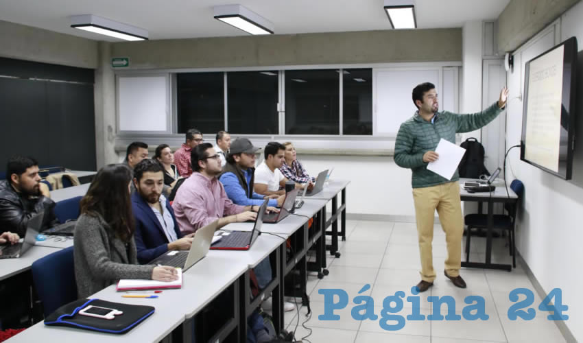 La oferta de posgrados es de cinco opciones de maestr&iacute;a y tres de doctorado