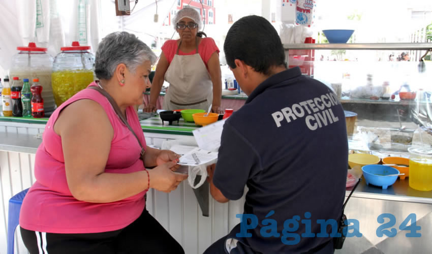 Como parte del operativo, a diario harán inspecciones en los puestos colocados en Plaza de Armas, para evitar accidentes por corto circuito o fugas de gas