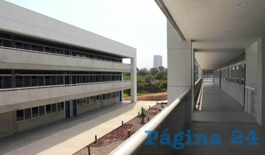 La UAA brinda los espacios idóneos para llevar a cabo los distintos cursos, diplomados y talleres que oferta