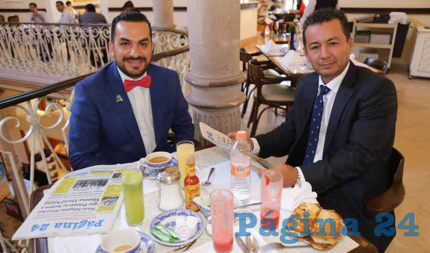 En Las Antorchas desayunaron Bertha Ortega Mejía y Alfonso Medrano Ortega