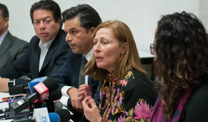 Ciudad de México.- Fue instalada una mesa de trabajo para discutir opiniones sobre el modelo de Fiscalía General (Foto: Diego Simón Sánchez/ Cuartoscuro)