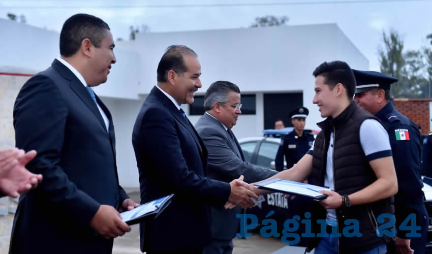 Mart&iacute;n Orozco Sandoval destac&oacute; el compromiso de los elementos con el estado