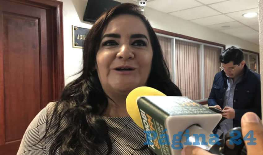 Nidia Acosta Lozano, diputada local