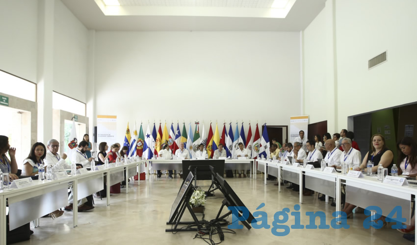 Para que se dé un gobierno verdaderamente abierto, “es necesario contar con una gestión pública eficaz, receptiva, incluyente y participativa, con gobiernos transparentes, colaborativos y promotores de la equidad y el bien común”, explicó Miguel Ángel Navarro, rector general de la UdeG/Foto: Cortesía