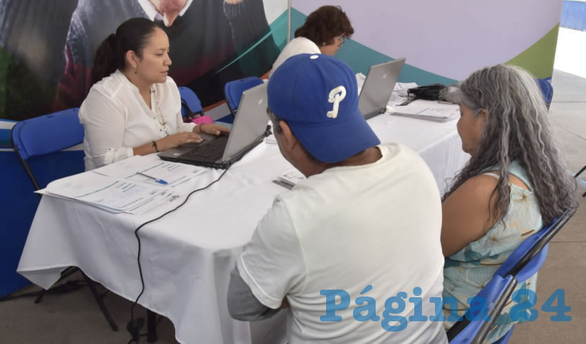 Los trabajadores sociales son el primer contacto que tiene la poblaci&oacute;n usuaria con la instituci&oacute;n