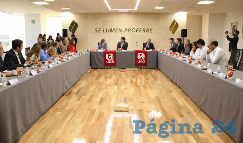 Buscan establecer mecanismos necesarios para concretar un financiamiento a favor de la casa de estudios en Aguascalientes