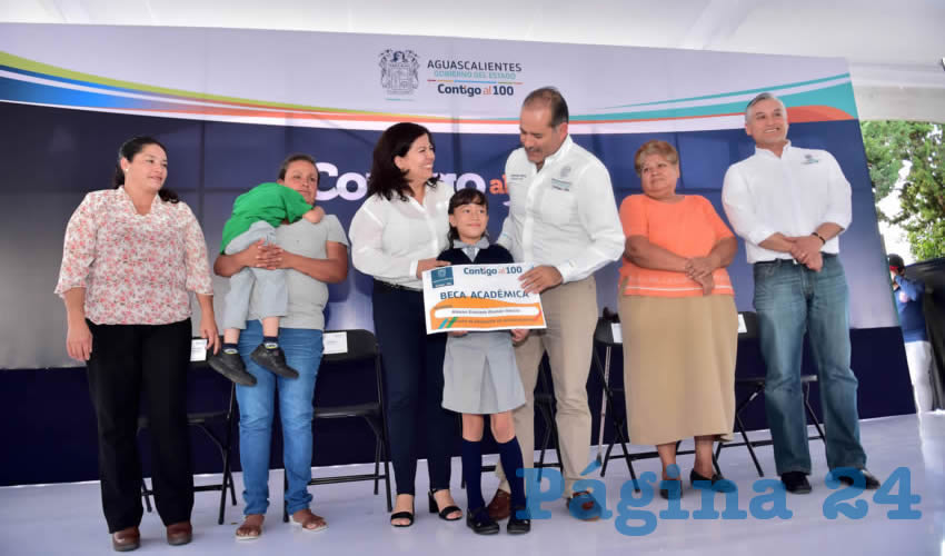 El gobernador del Estado, Mart&iacute;n Orozco Sandoval encabez&oacute; la quinceava intervenci&oacute;n del programa Contigo al 100, en el municipio de San Jos&eacute; de Gracia