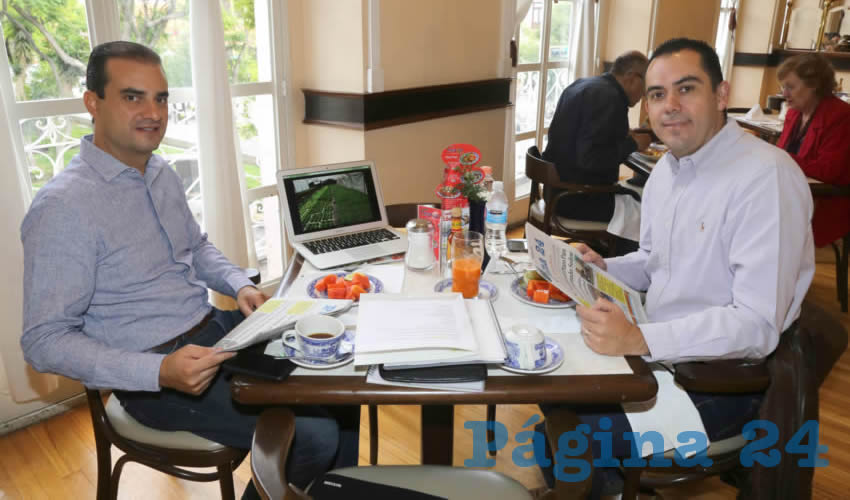En Sanborns Francia almorzaron Manolo Valdés Acosta y Manuel Alejandro González Martínez, titular de la Secretaría de Desarrollo Rural y Agroempresarial
