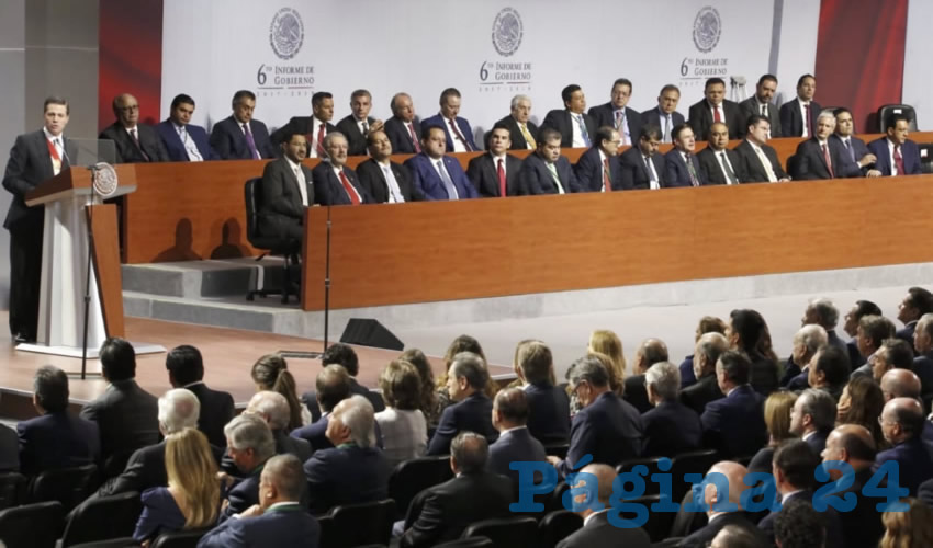 El gobernador del Estado, Martín Orozco Sandoval, asistió al Sexto y último Informe de Actividades del presidente Enrique Peña Nieto, en Palacio Nacional