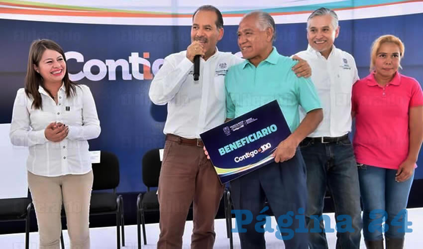 El gobernador Mart&iacute;n Orozco Sandoval fue informado por el secretario de Desarrollo Social que 11 mil 500 familias han sido beneficiadas con apoyos, servicios y asesor&iacute;as