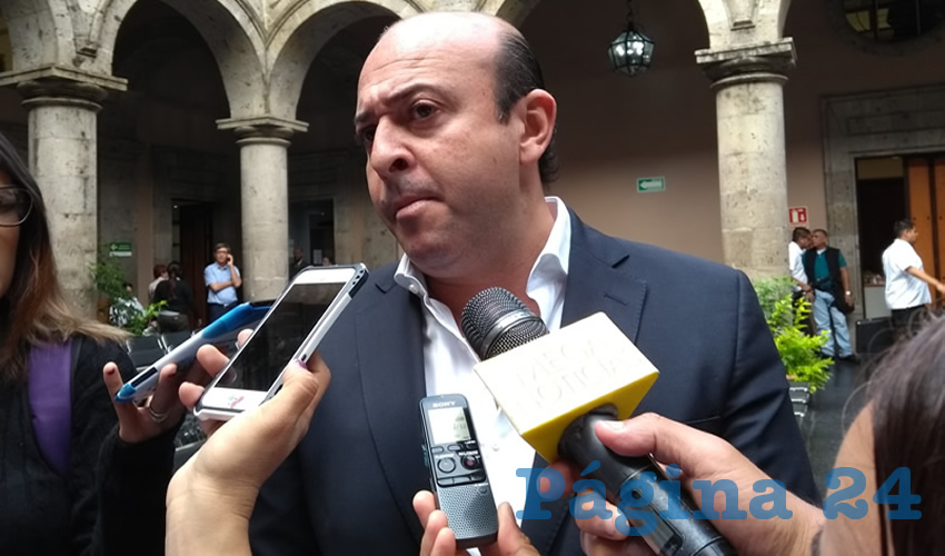 “Donde se fundamenta en la sospecha razonada, cualquier persona puede ser revisada cuando exista una sospecha”, señaló Marco Valerio Pérez, de la Agencia Metropolitana de Seguridad, quien remarcó que “hay muchísimas armas largas en esta ciudad, las ejecuciones se generan en este esquema”/Foto: Francisco Andalón López