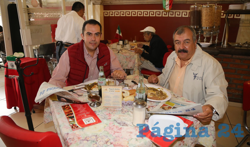 En el restaurante Mitla compartieron el pan y la sal Manuel Alejandro González Martínez, titular de la Secretaría de Desarrollo Rural y Agroempresarial (Sedrae); y José de Jesús Guzmán de Alba