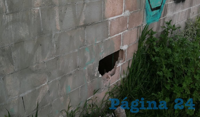 El agujero que utilizaron para ingresar los pillos